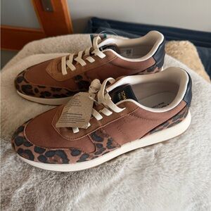 TOMS Women's Brown Leopard Sneakers
